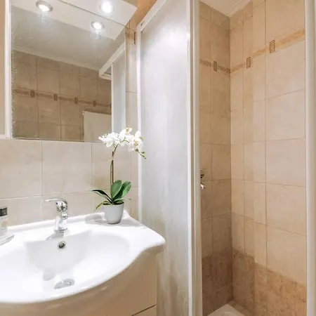 Petunia Garden View Apartamento Rhodes City
